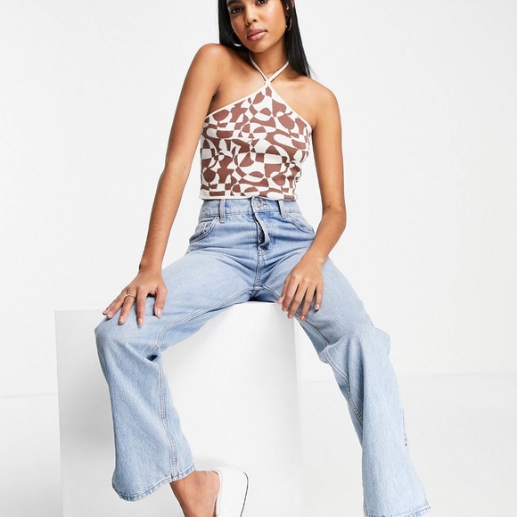 Halter Neck Knit Crop Top Abstract - Picture 2 of 7